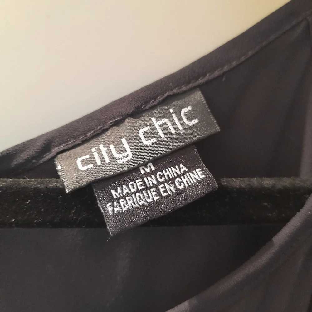City chic top - Picture 2 of 2